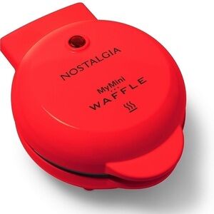 Nostalgia My Mini Waffle Maker Red